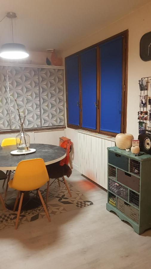 A L'Ecole Buissonniere, Chambre D'Hotes En Sidobre Lacrouzette 외부 사진